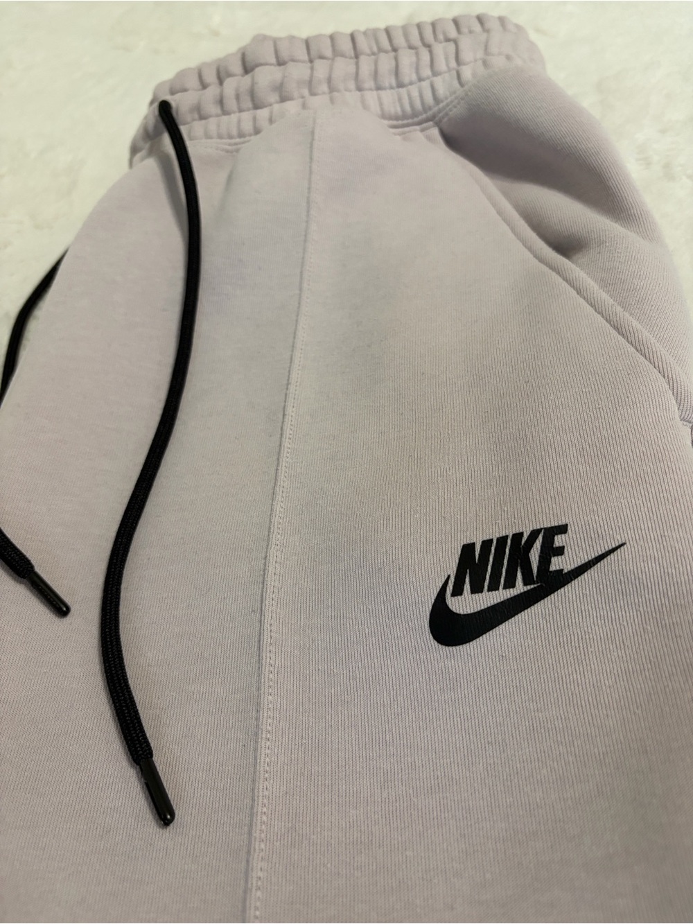 Nike Women's Light Lavender Jogger Pants with Black Accents - Picture 4 of 7
